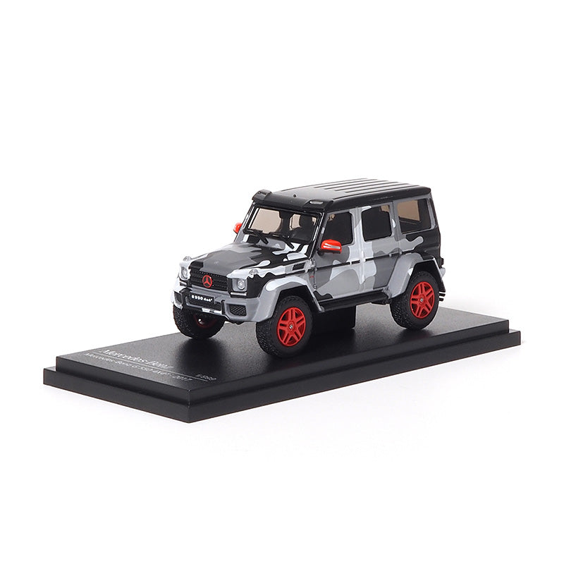 Mô hình xe ARbox(Almost Real) 1:64 Mercedes-Benz G 550 4X4² 2017 Grey Camouflage - 620205001