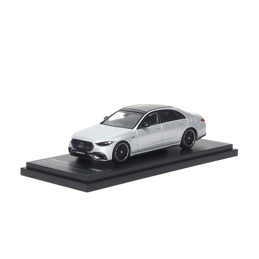 Mô hình xe ARbox(Almost Real) 1:64 Mercedes-AMG S 63 E Performance 2023 Space Silver - 620102001