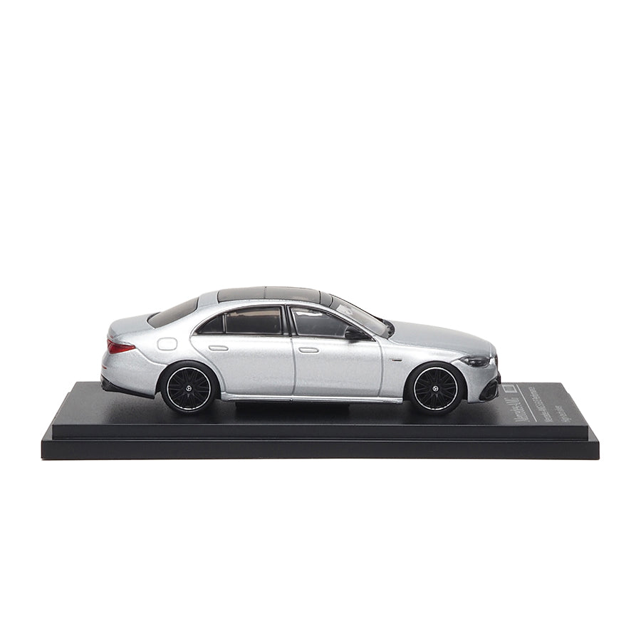 Mô hình xe ARbox(Almost Real) 1:64 Mercedes-AMG S 63 E Performance 2023 Space Silver - 620102001
