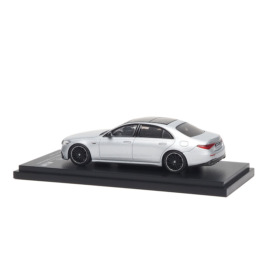 Mô hình xe ARbox(Almost Real) 1:64 Mercedes-AMG S 63 E Performance 2023 Space Silver - 620102001