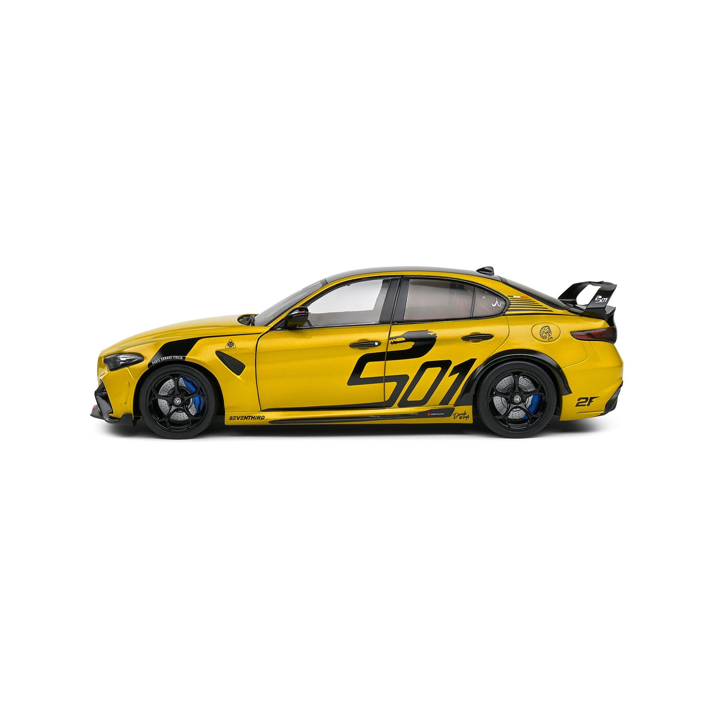 Mô hình xe Solido 1/18 Alfa Romeo Giulia GTA Nagemaakt – 2022