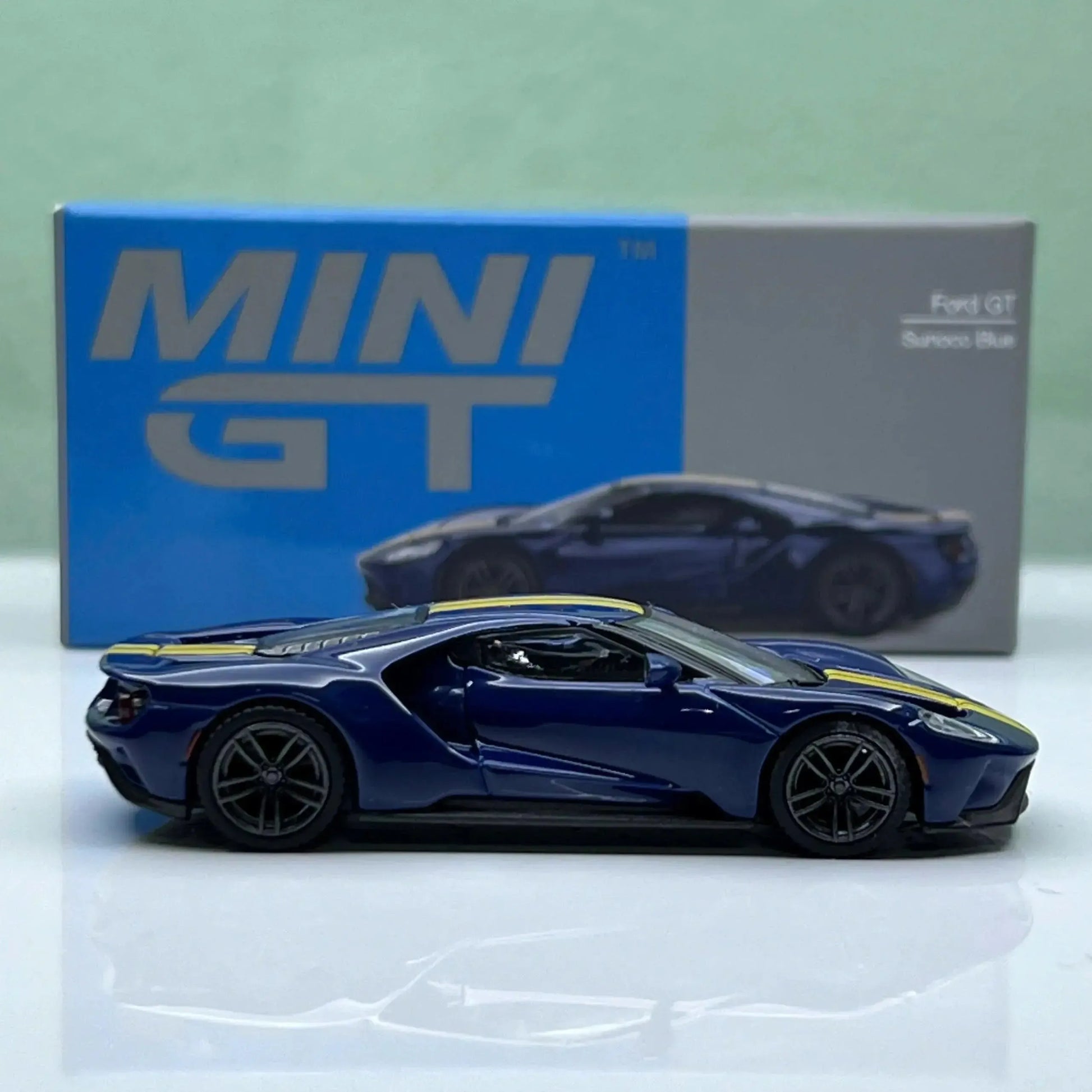 Mô hình xe Ford GT Sunoco Blue Mini-GT
