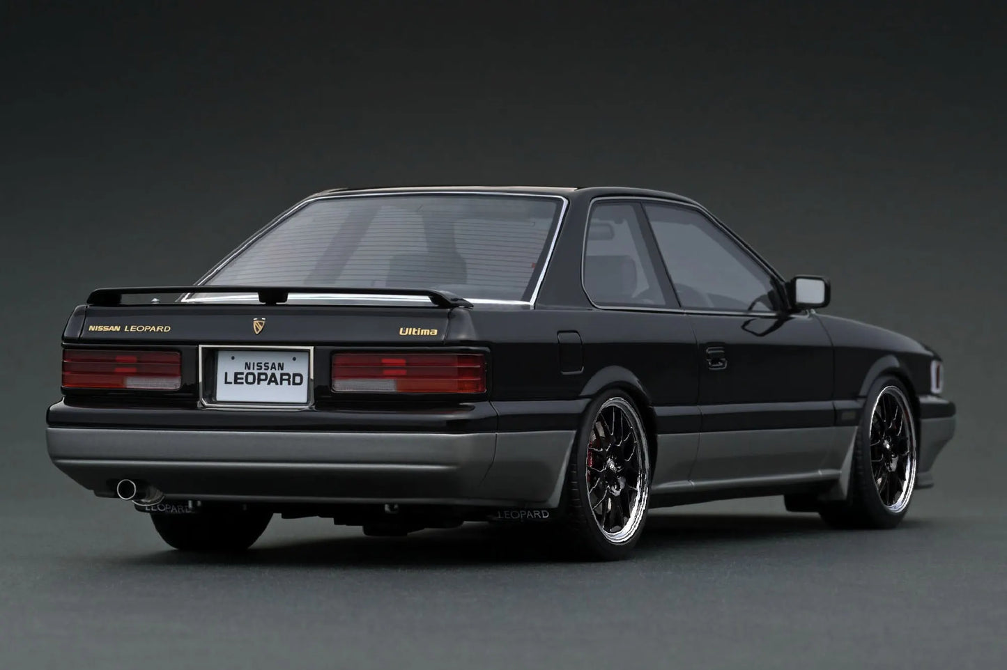 [PRE-SALE Q3/2025] Mô hình xe Ignition Model 1:18 Nissan Leopard Ultima V30TWINCAM TURBO (F31) Black/Silver - IG3818