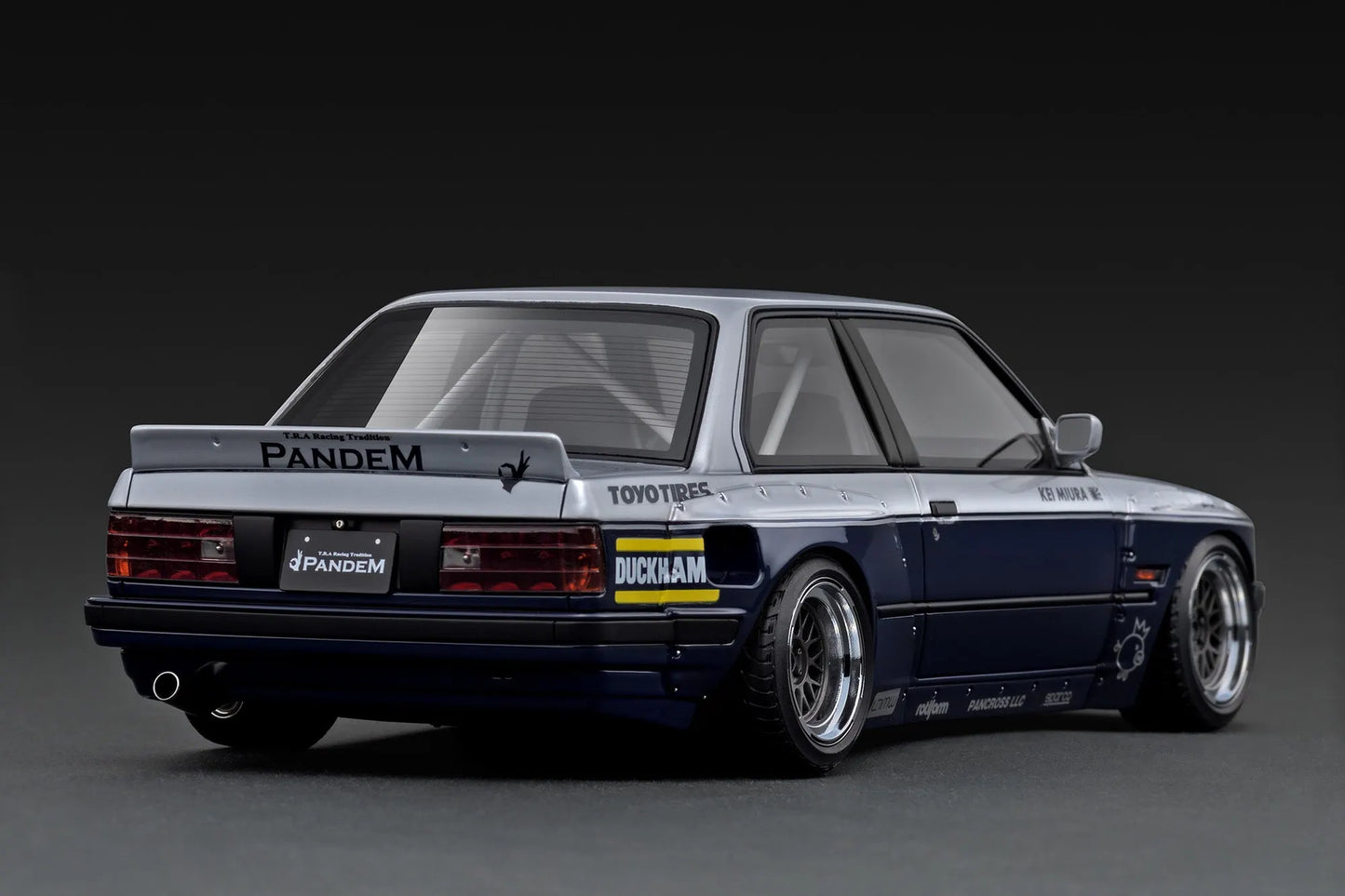 [PRE-SALE Q4/2025] Mô hình xe Ignition Model 1:18 PANDEM 30 Silver/Blue - IG3717