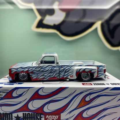 Mô hình xe Mini GT #157 SILVERADO DUALLY ON FIRE